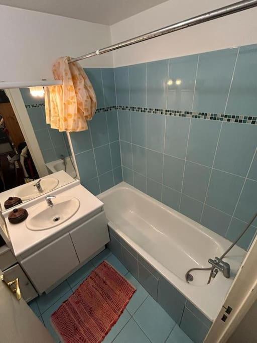 Appartement Spacieux Et Lumineux Aux Portes De Paris - Ideal Pour Visiter Et Se Reposer Bondy Kültér fotó