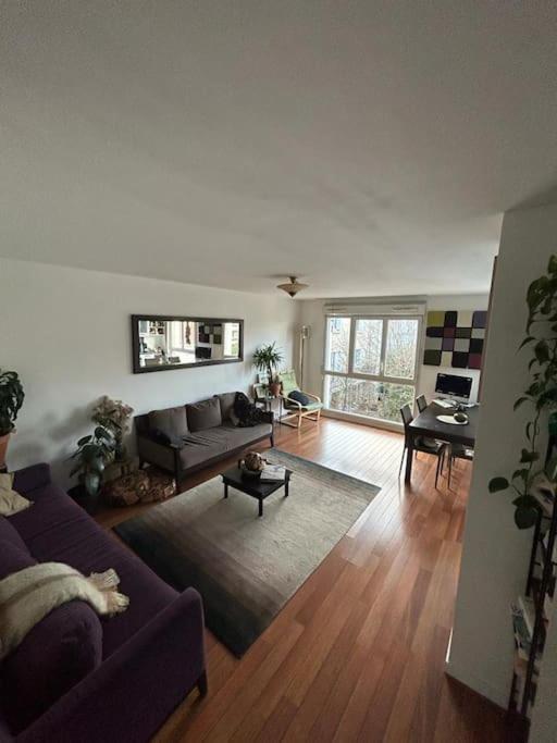 Appartement Spacieux Et Lumineux Aux Portes De Paris - Ideal Pour Visiter Et Se Reposer Bondy Kültér fotó